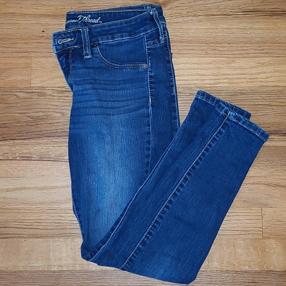 GUC Universal Thread Skinny jeans - Picture 2 of 3